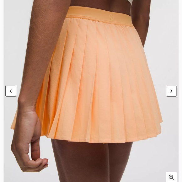 Lululemon varsity pleated tennis skirt - Picture 1 of 8